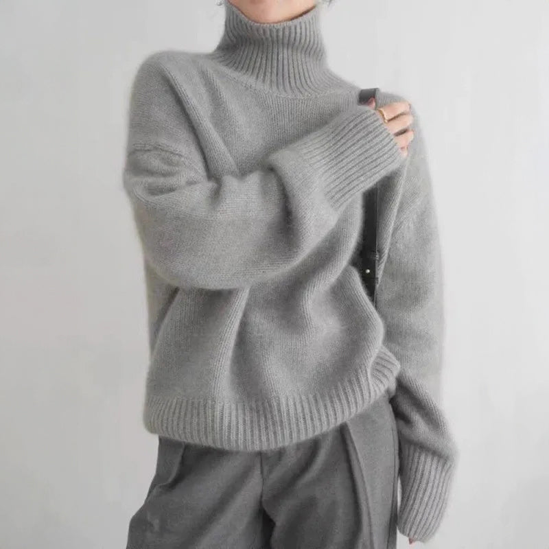 Estelle - Women's Cashmere Turtleneck Sweater with Ribbed Cuffs