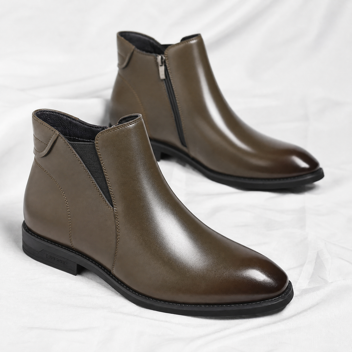 Tonny - Men's Leather Chelsea Boots with Elastic Side Gussets
